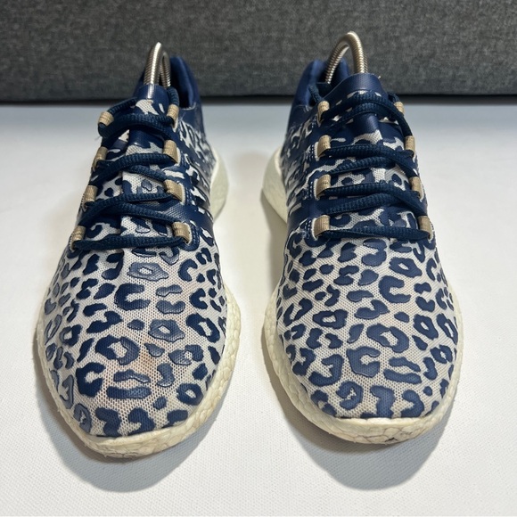 Adidas by Stella McCartney Outdoor Boost 'Snow Leopard' sneaker - Picture 2 of 6